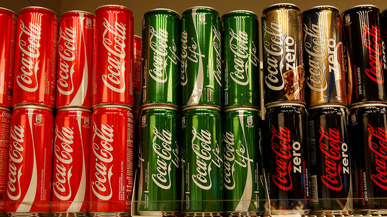 You are currently viewing Coca-Cola breaks with tradition to produce its first alcoholic drink