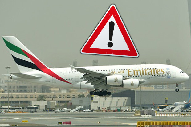 emirates flights status