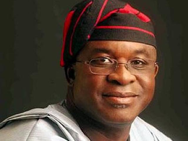 You are currently viewing How David Mark reconciles warring factions in Ekiti PDP ahead of guber primary