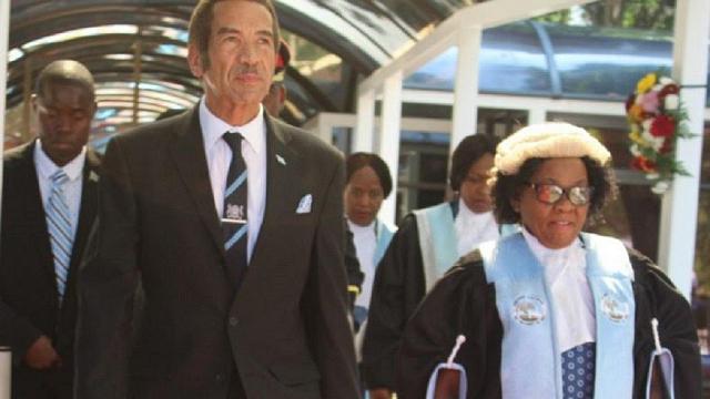 You are currently viewing Botswana president Ian Khama officially steps down after end of tenure